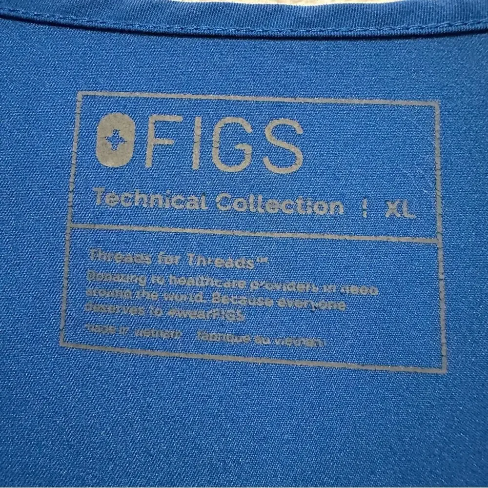 Figs Casma Three-Pocket Scrub Top XL